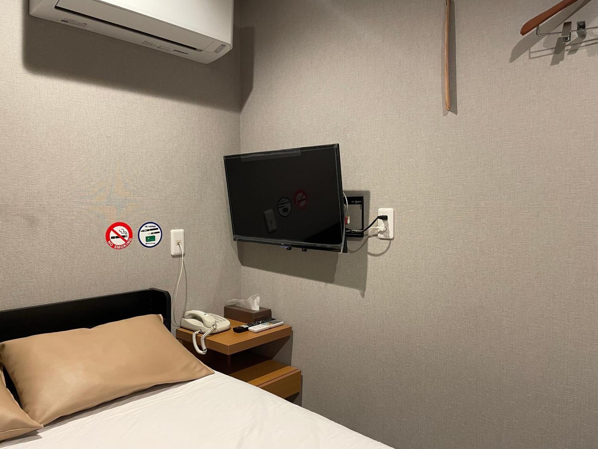 Mr Hotel, Tokyo